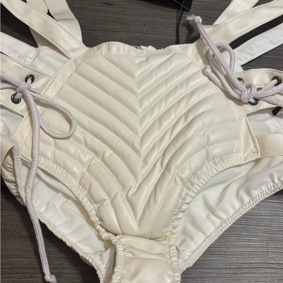 *FLAWED* NWT Dolls Kill / Club Exx White Rude Awakening Rave Bottoms - Picture 3 of 5